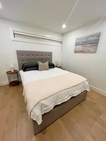 Modern Cozy Home - Image 2
