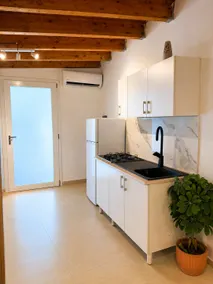 Small detached house - Image 4