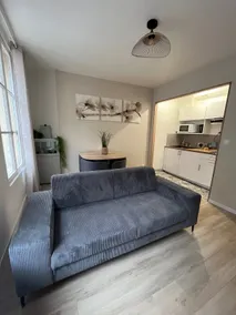 Apartment in the heart of the city - Image 2