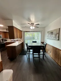 The Ultimate Family Suite 2! (Right unit) - Image 4