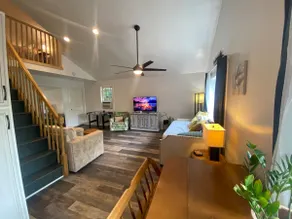 New Cabin Creek Front Kayaks Fire Pit Modern Loft - Image 3