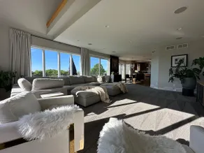 Sun Valley Estate! Pool is open as of 4/24/26! - Image 2