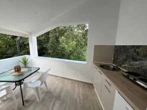 New studio with a view of the greenery - Image 5