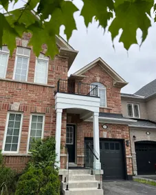 Modern Detached Home in the Suburbs of Toronto - Image 2