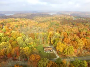 Secluded Nolin Lake/Mammoth Cave Retreat + Firepit - Image 4
