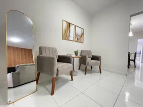 Central house - Image 3