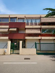 “Loggia • Air conditioning • Parking • Beach within walking distance” - Image 5