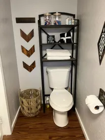 Westerner Basement private entry Bed & Bath-NoPets - Image 3