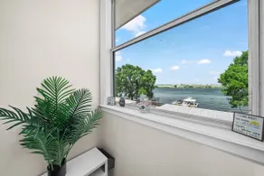 Costa 1BD Lake Condo | Private | 30 DAYS OR MORE - Image 2