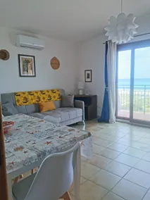 The beach house - Image 2