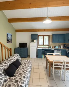 Charming cottage surrounded by greenery in Isère – ”Puma” - Image 2