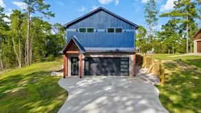 Beautiful Sam Rayburn home on golf course! - Image 2