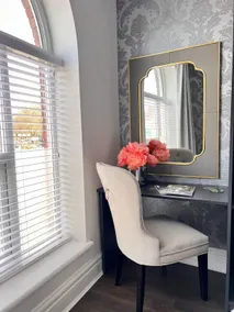 Stunning 2 bedroomed apartment on Allerton Road, Sleeps 4 - Image 4
