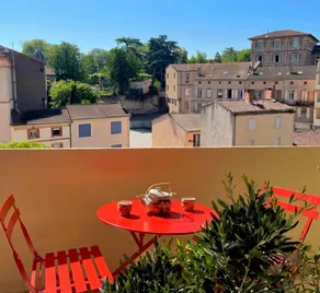 City Center • Free Parking • Park-View Balcony - Image 2