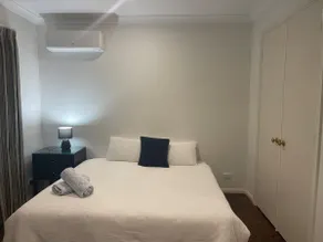 Monash Cozy Apartment B - Image 2