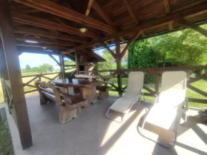 Unique house on the river Kupa - Image 2
