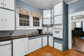 Barnyard Bash | Spacious Home - Image 5