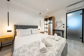 DonnaTina Apartment - Image 2