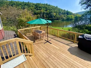 Riverfront Cabin + EV Charger + Wood-Fired Hot Tub - Image 5