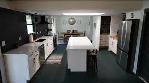 4 King Beds | Family friendly | Near beach - Image 2
