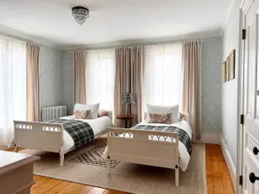 ”Midtown” at Ro & Oak House - Image 5