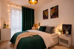 Manufaktura Residence Premium Parking & Two Baths - Image 4