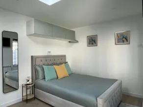 The Cedar Guesthouse - Image 2