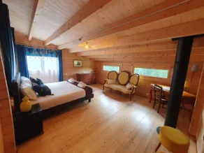Chalet Péi – Cozy & Natural, Close to Périgueux - Image 3