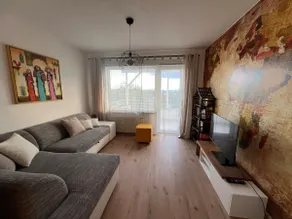Apartment with beautiful views - Image 2