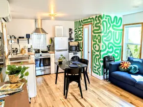 Cozy Cully Suite | w/ Private Patio + Near PDX - Image 3