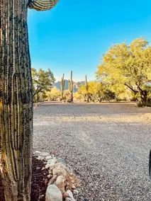 Peaceful Desert Cottage - mountains, cactus! - Image 3