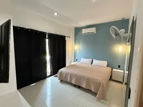 Galaxy Suites 2- AC/ Starlink/ Smart tv - Image 2