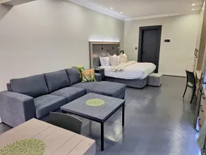 Studio 12 @ Churchill Lane - Image 2
