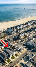 1 Block To The Beach -NEW House - Image 4