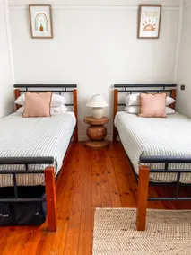 The Railway Cottage • Cosy • By the beach - Image 4