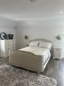 Private Apartment at Historic House - Image 2