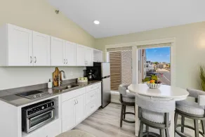 Breathtaking Ocean Front Views! - Image 5