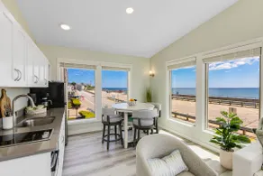 Breathtaking Ocean Front Views! - Image 4