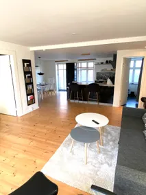 Modern New Yorker Apartment in Center of The City - Image 5