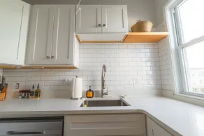 Charming 4 BDR - Walk to Downtown & Free parking! - Image 5