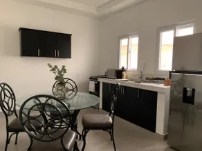 Nice and modern house, 24/7 security - Image 4