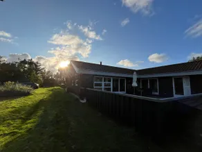 Dejligt sommerhus tæt på stranden - Image 3