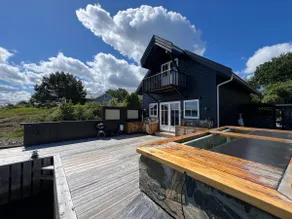 Cottage by the lake Stavanger Pulpit Rock ”BostePiren” - Image 2