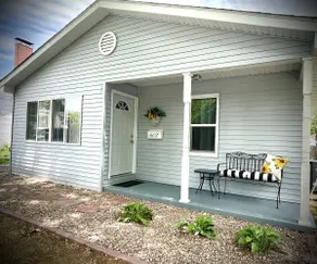 The Honey Bee! 3bd/2ba so clean and bright! - Image 4
