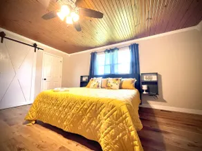 The Honey Bee! 3bd/2ba so clean and bright! - Image 2