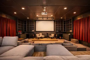 Luxury Ranch near Airport, Tesla & COTA| Sleeps 14 - Image 2