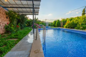 Villa Nur is surrounded by nature - Image 5