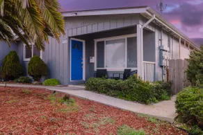 Marina’s Prime Retreat: Near Beach STR25-000033 - Image 3