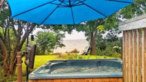 Private Beach, Hot Tub, Axe-Throwing & Chef's Kitc - Image 4