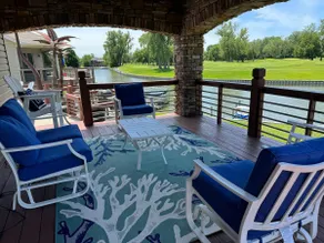 Lake home & pool 3 miles to CWS sleeps 12 8 beds - Image 3